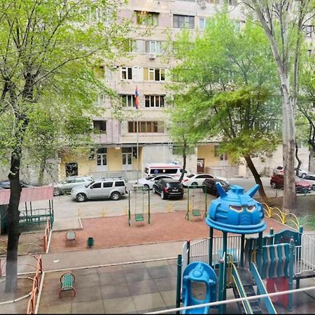 Apart House In Centr Koghbaci Strit Yerevan Exterior photo